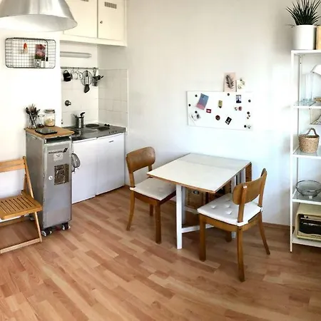 Διαμέρισμα Maylo Apartment *